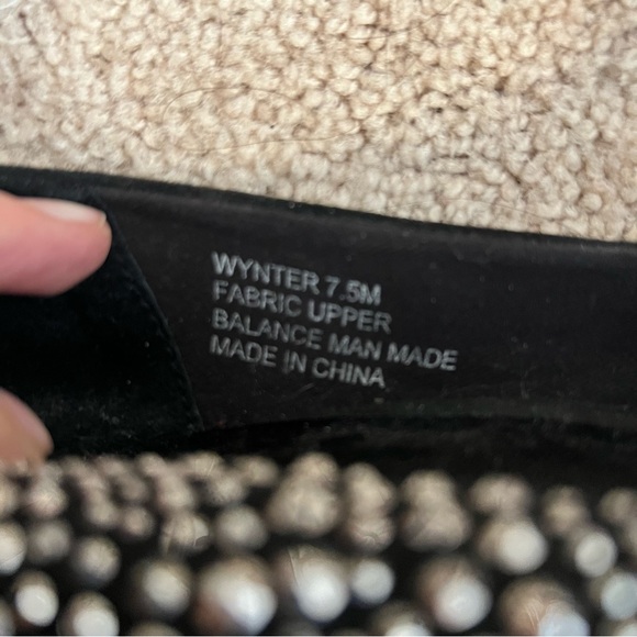 EUC Yellowbox Black 2” Pointy Heels w Rhinestones Sz 7.5 - Picture 5 of 5